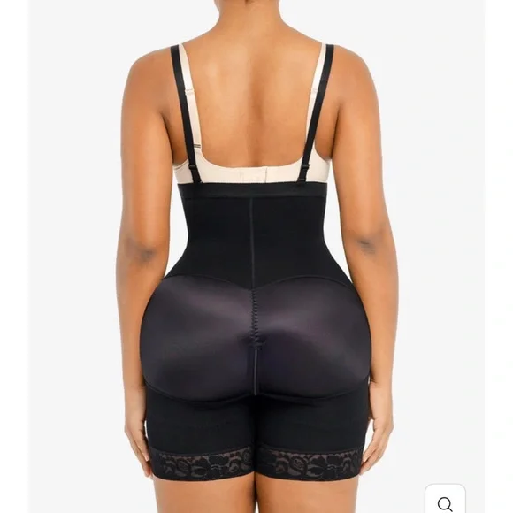 SHAPELLX Black Shapewear Bodysuit - Picture 4 of 5